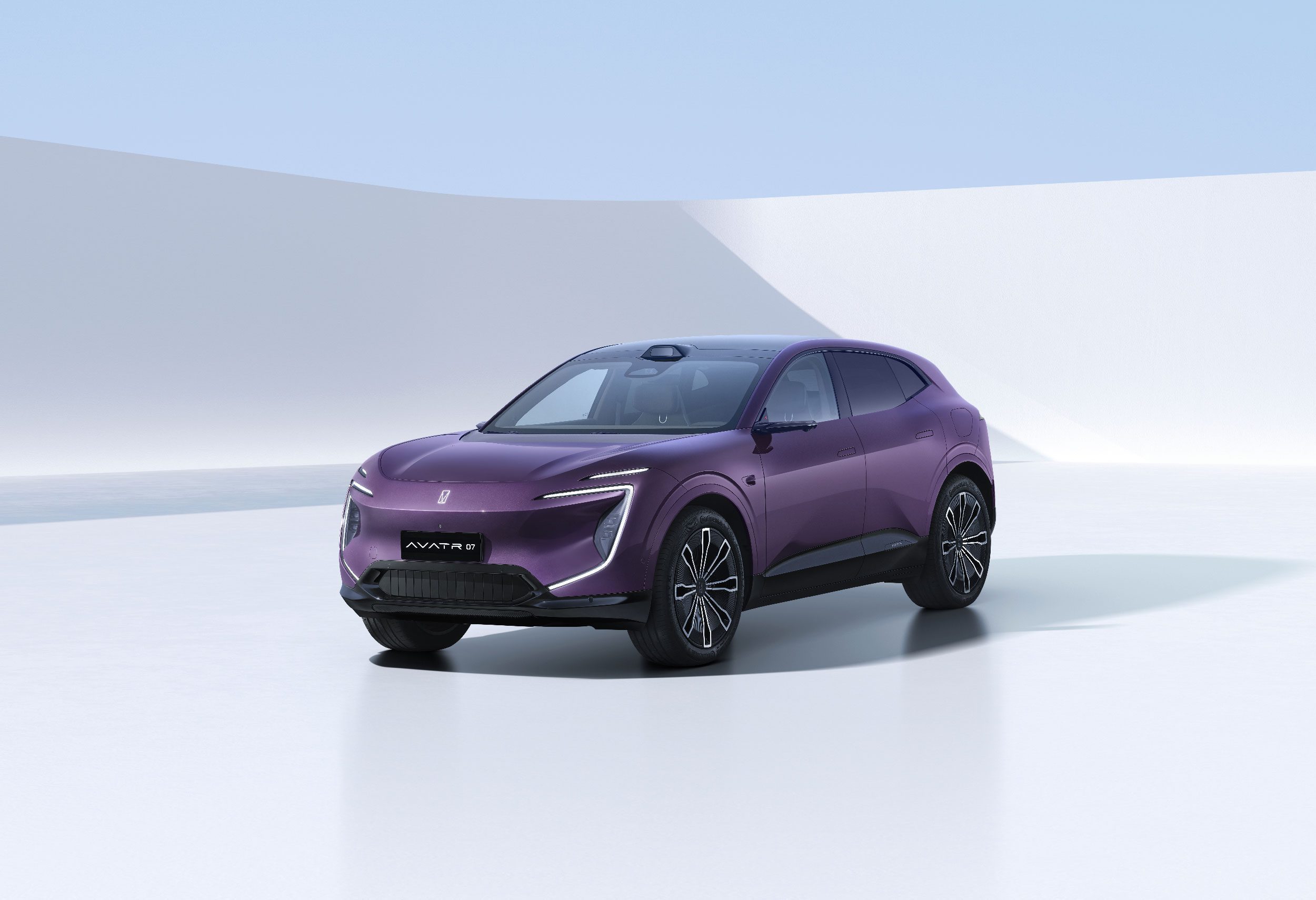 The UFO-inspired front face