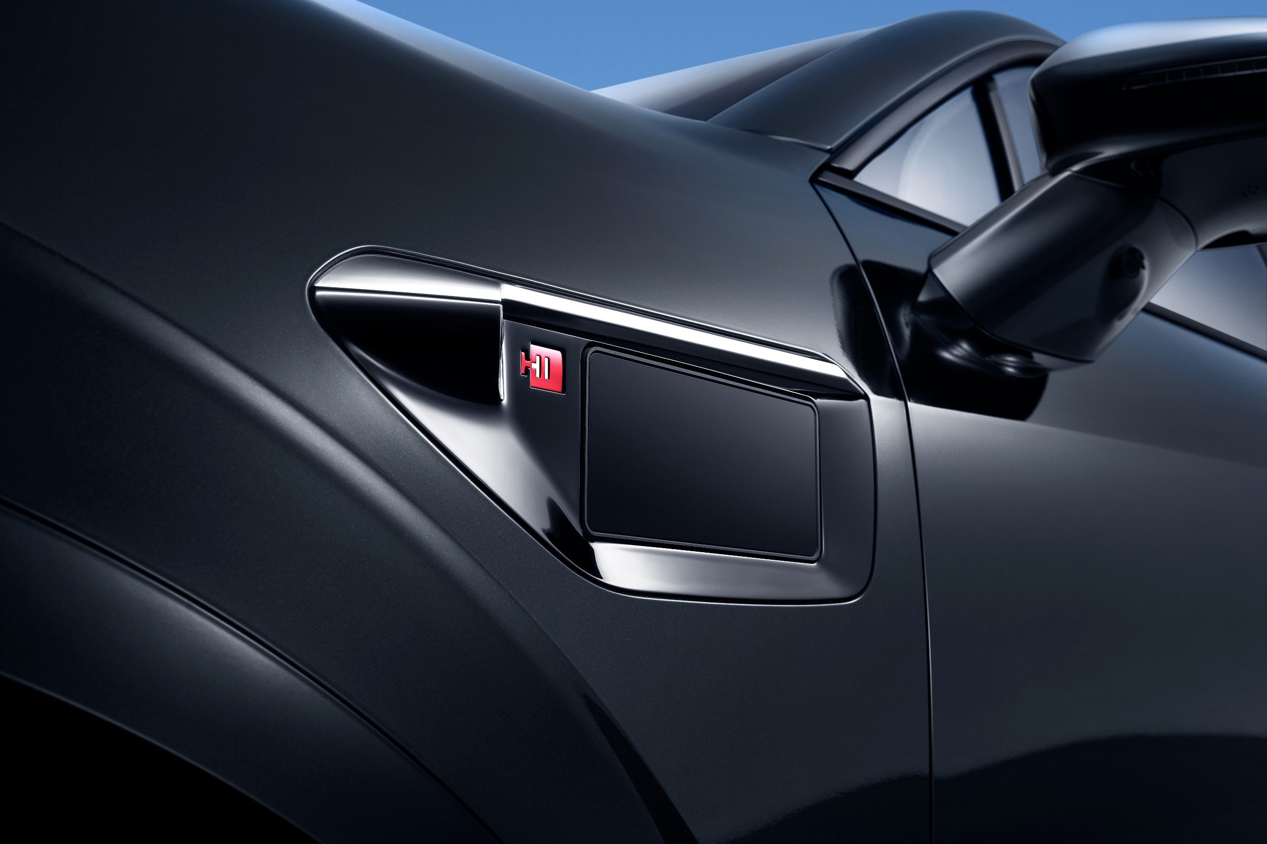 Vertical fluid-type rear quarter windows